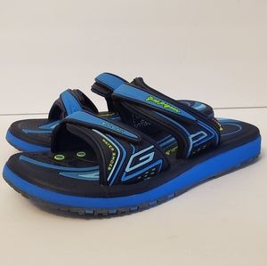 GP, Classic Slide Sandal Euro Size 33.